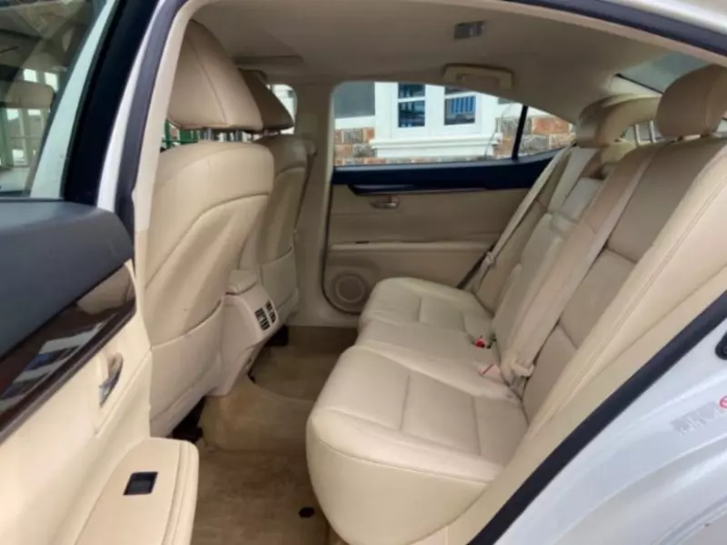 Lexus ES 350   - 2013