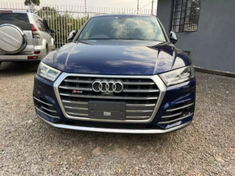 Audi Q5   - 2017