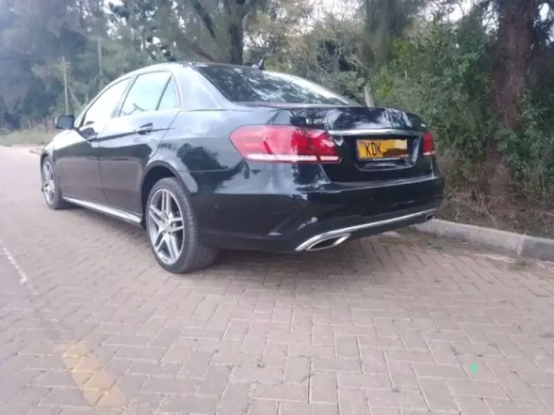Mercedes-Benz E250   - 2015