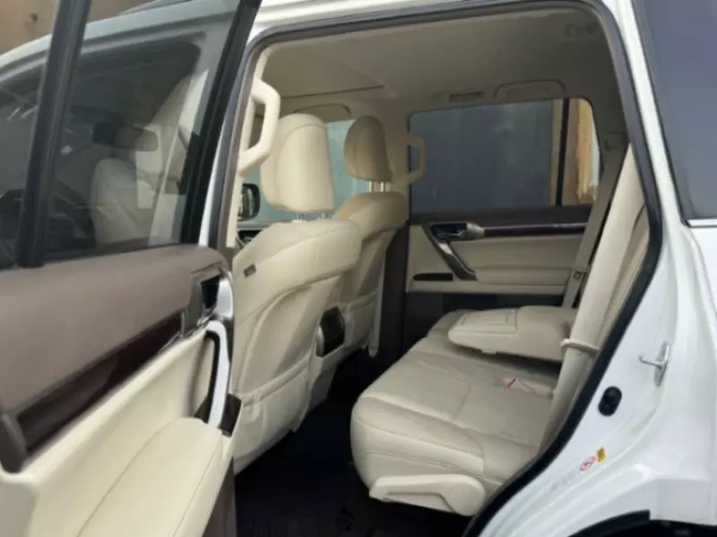 Lexus GX 460   - 2016
