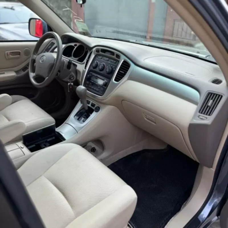 Toyota Highlander   - 2006