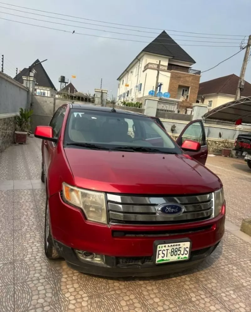 Ford Edge   - 2010
