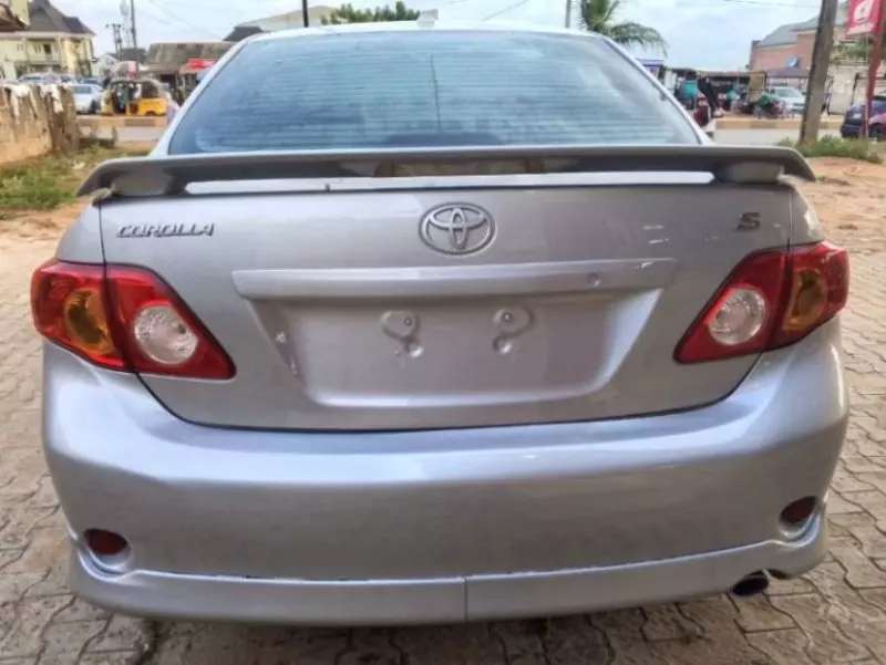 Toyota corolla   - 2019