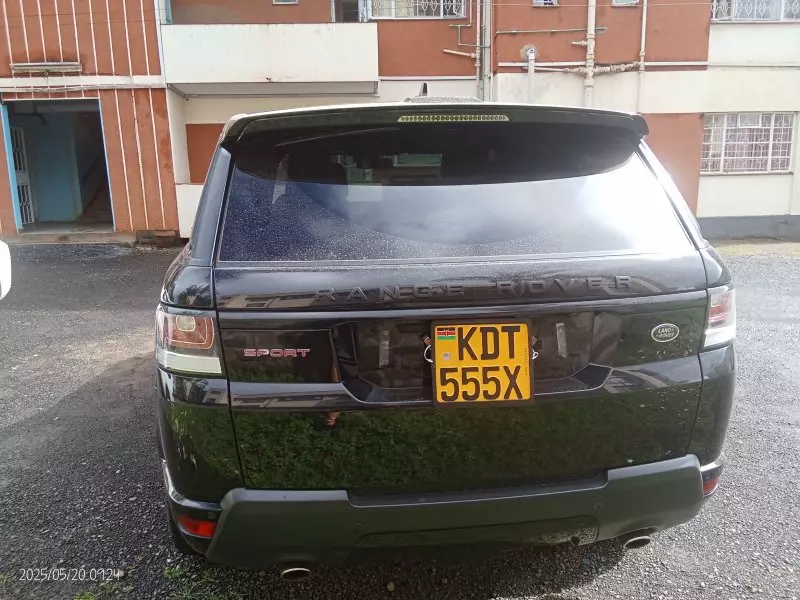 Land Rover Range Rover Sport   - 2015