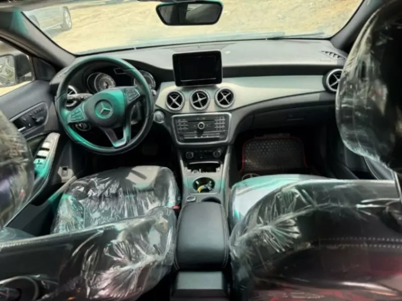 Mercedes-Benz GLA 250   - 2016
