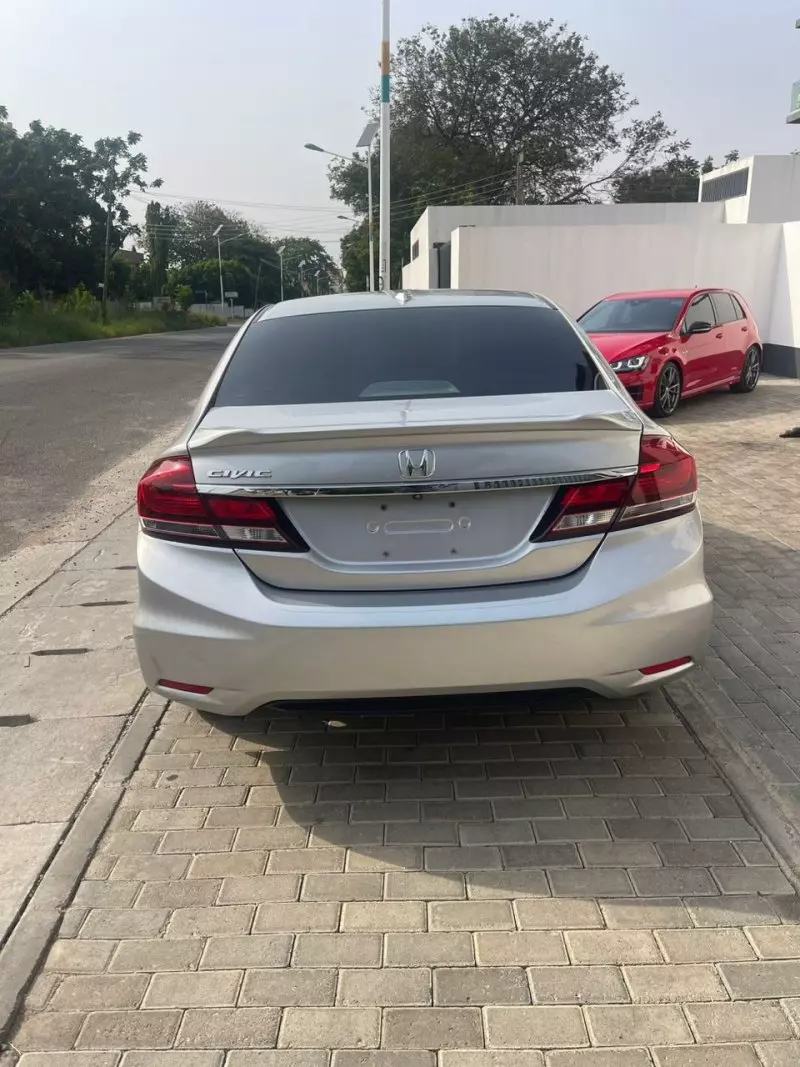 Honda Civic   - 2015