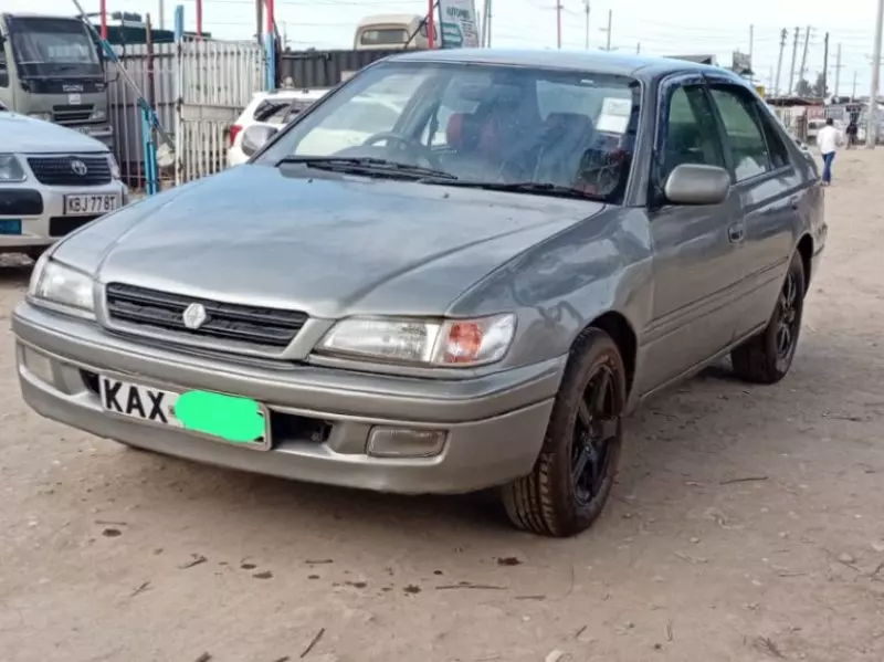 Toyota Premio    - 2000