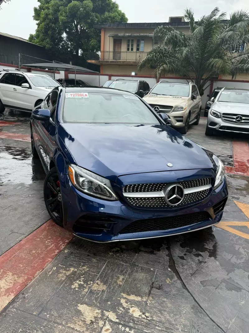 Mercedes-Benz C 300   - 2017