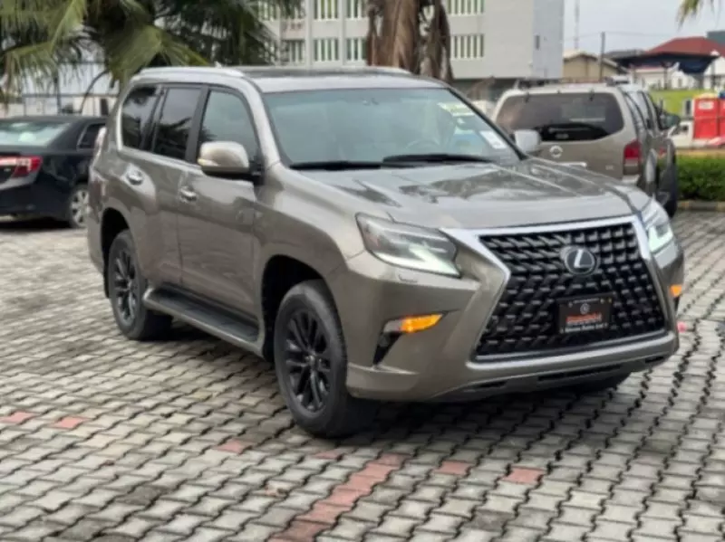 Lexus GX 460   - 2022