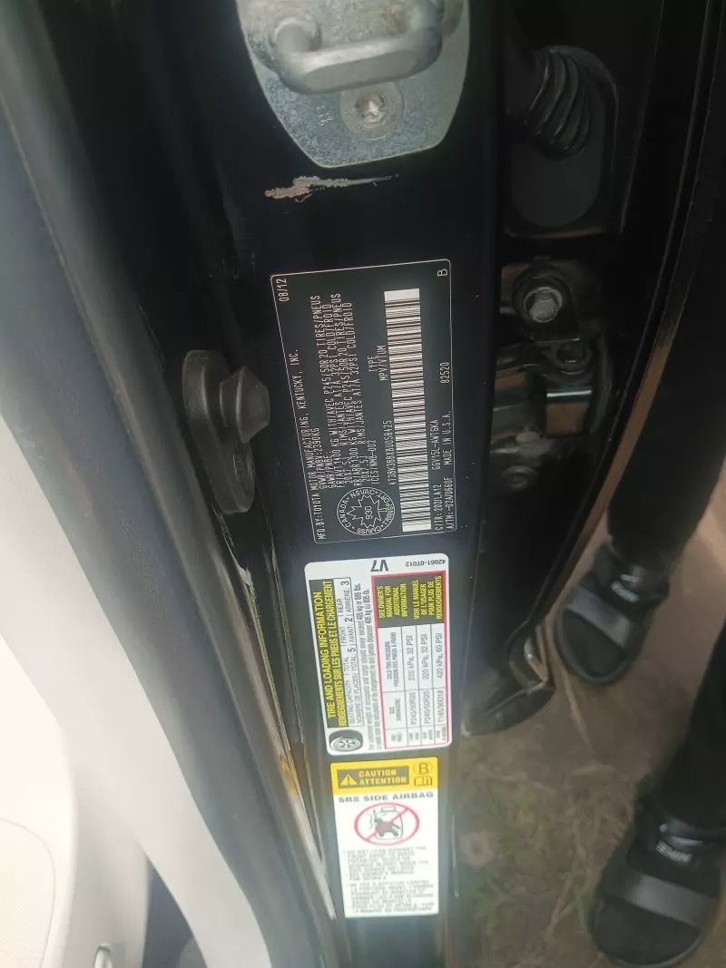 Toyota Venza   - 2012