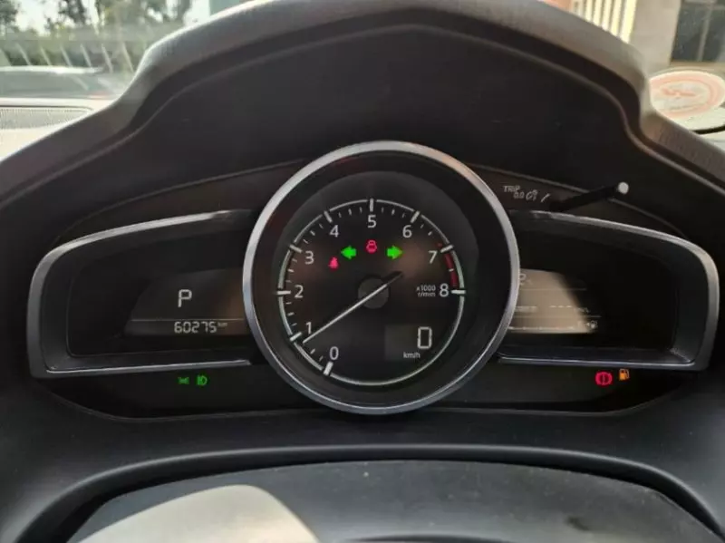 Mazda Axela    - 2018