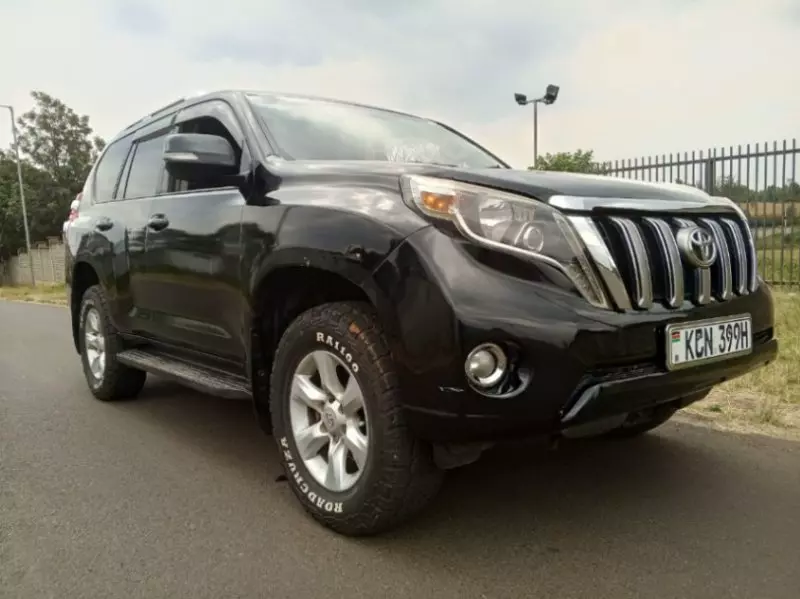 Toyota Land Cruiser   - 2015