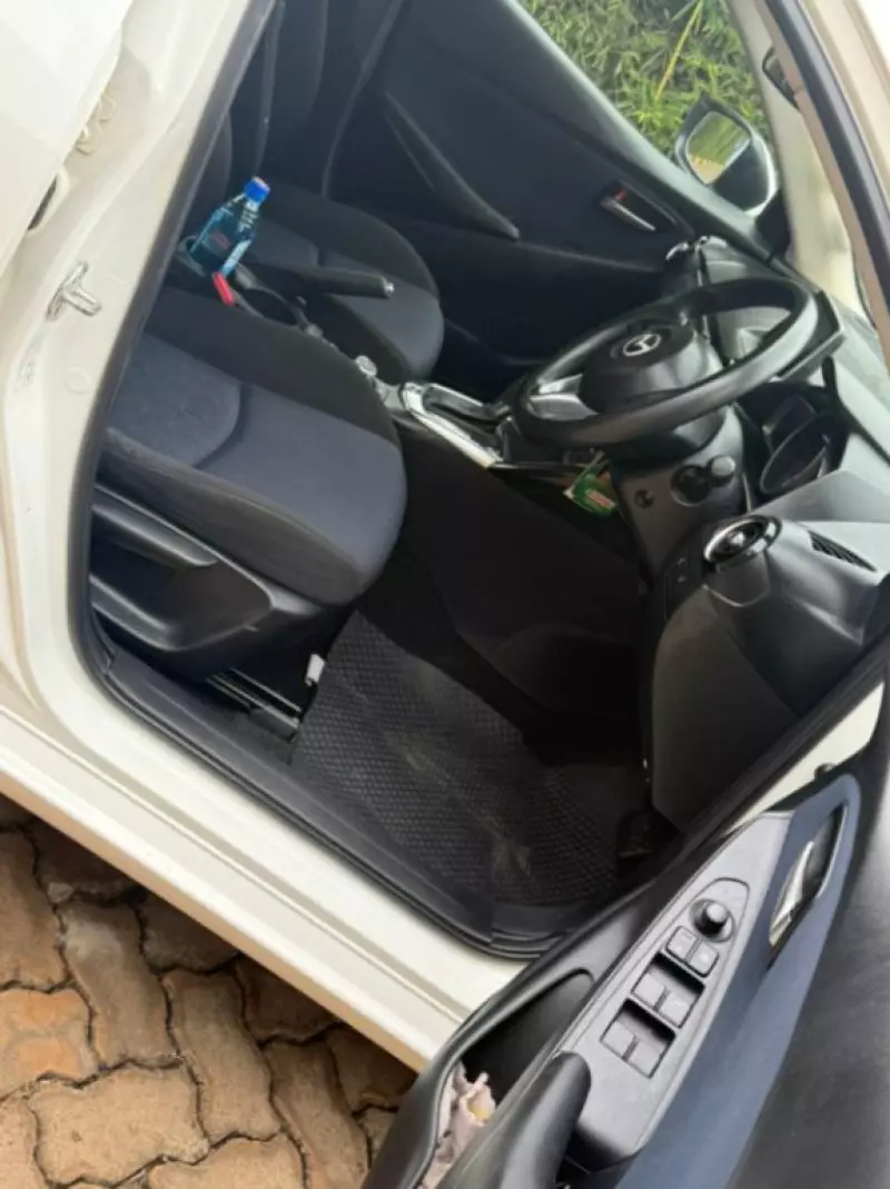 Mazda Demio   - 2018