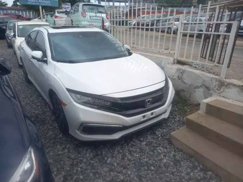 Honda Civic   - 2019
