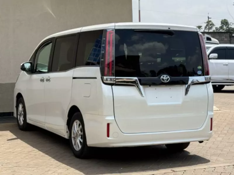 Toyota Alphard - 2017