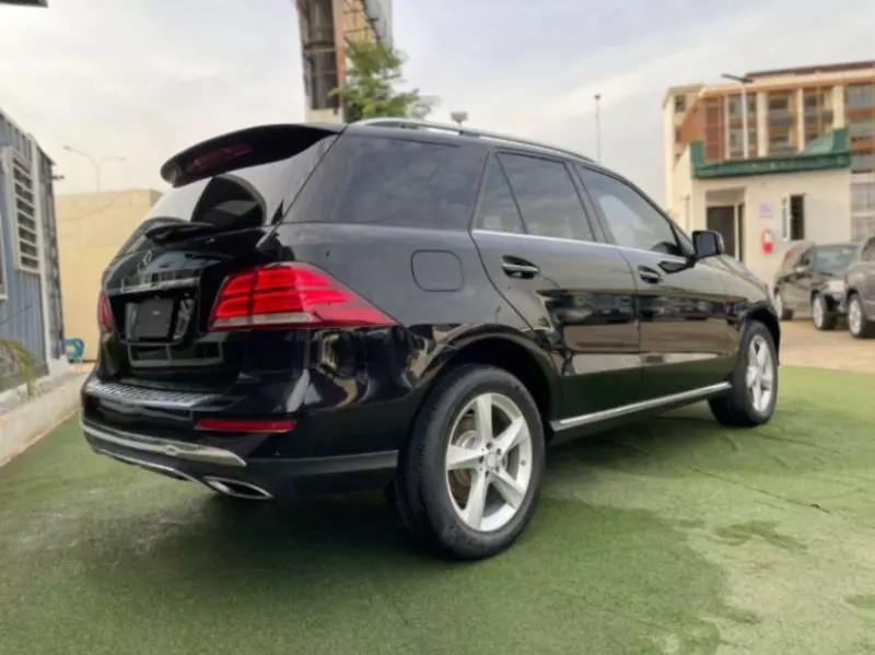 Mercedes-Benz GLE 350