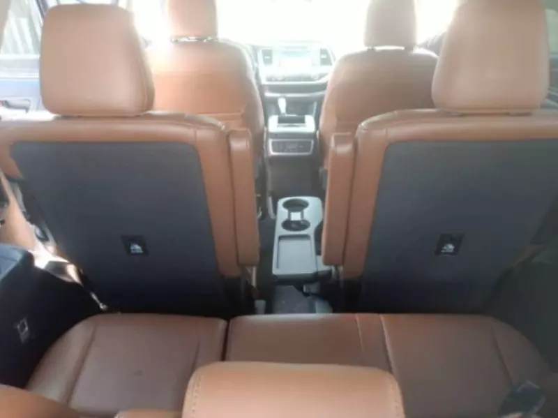 Toyota Highlander   - 2018