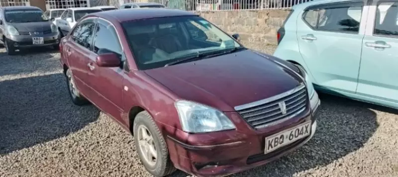 Toyota Premio    - 2005