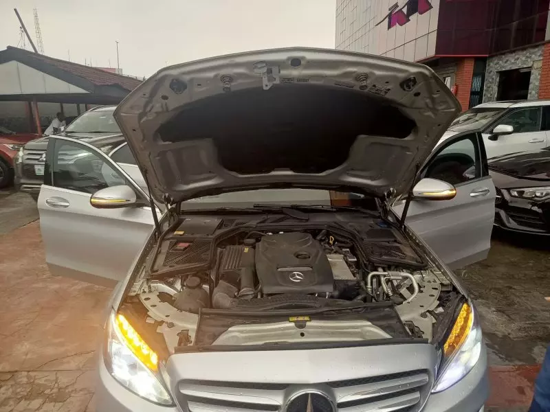 Mercedes-Benz C 300   - 2015