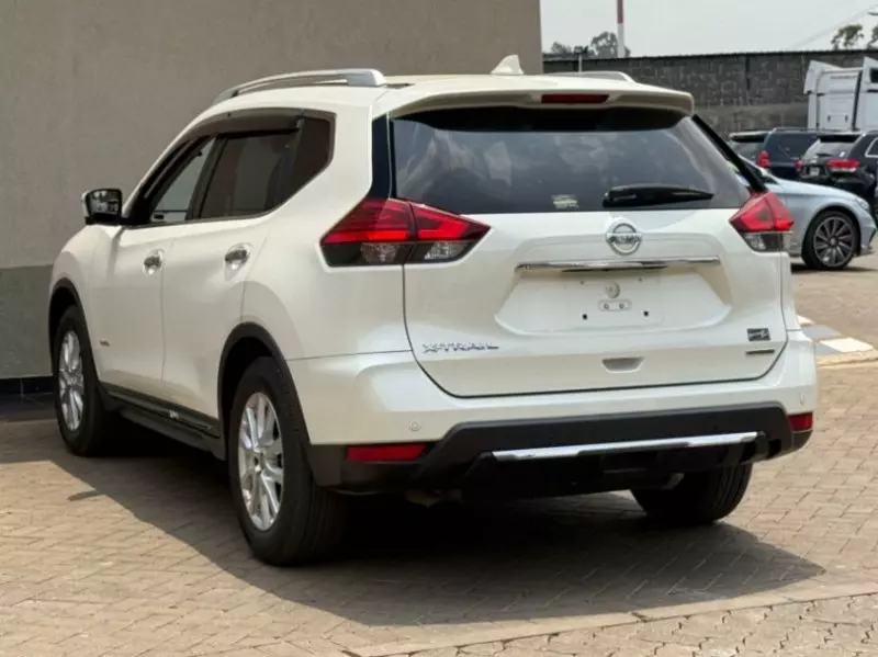 Nissan X- trail   - 2018