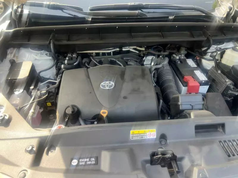 Toyota Highlander   - 2022