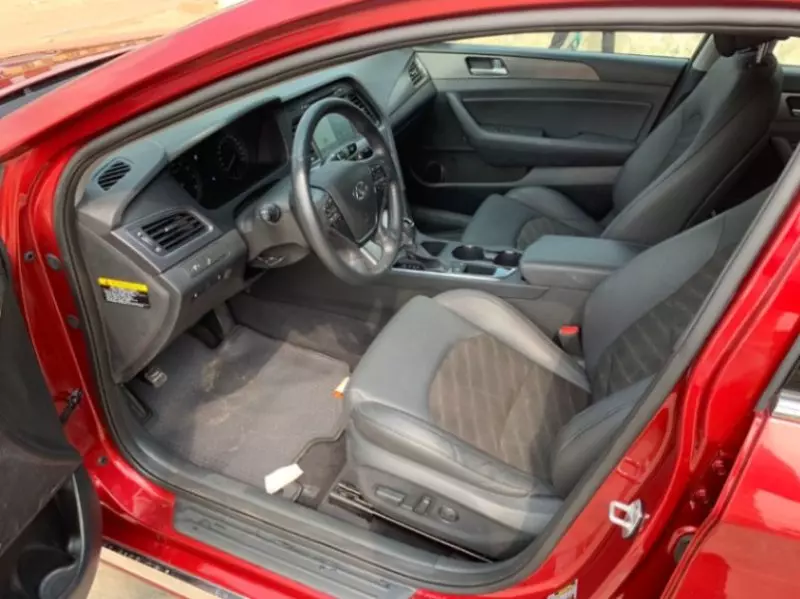 Hyundai Sonata   - 2016