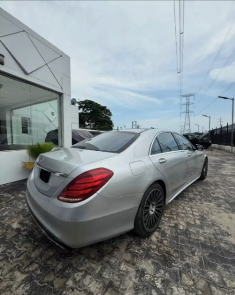 Mercedes-Benz S 550   - 2014
