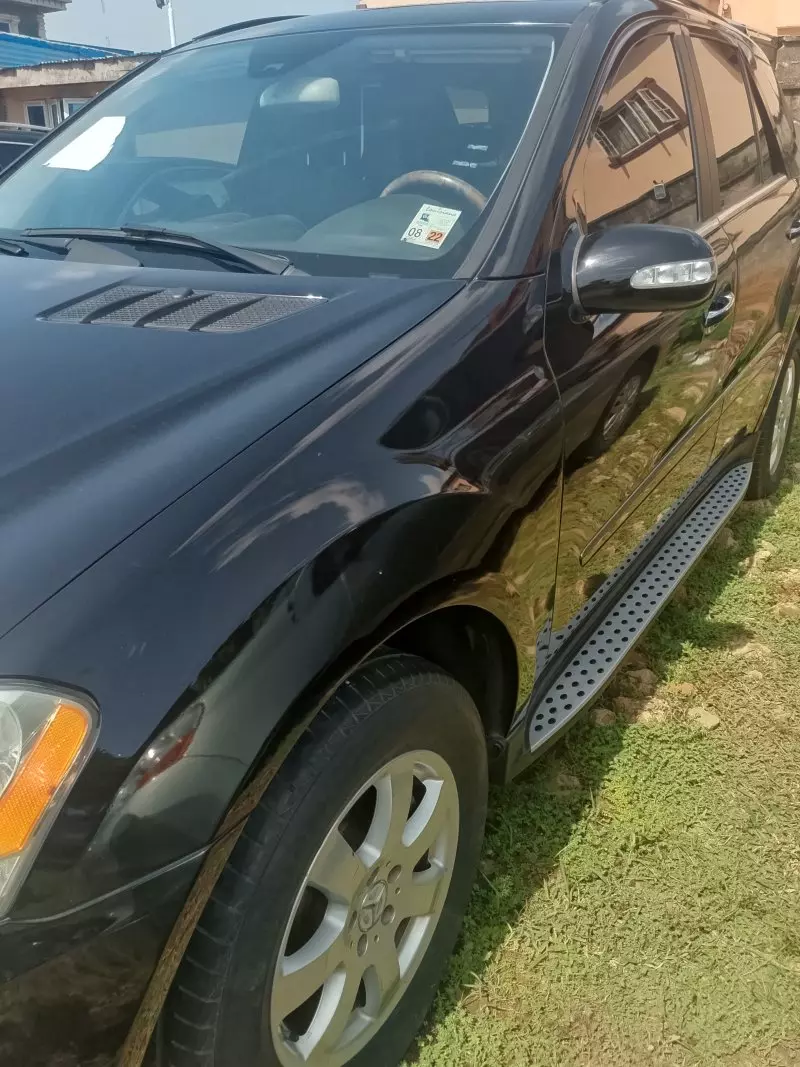 Mercedes-Benz ML 350   - 2006