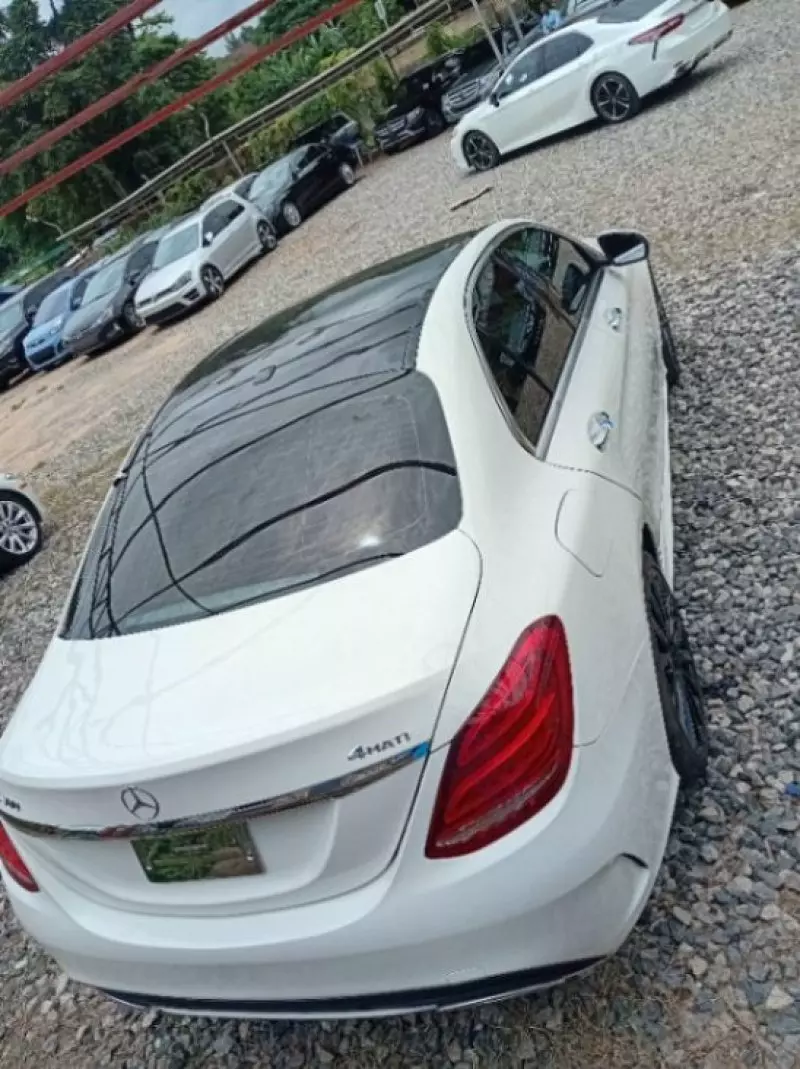 Mercedes-Benz C 300   - 2014
