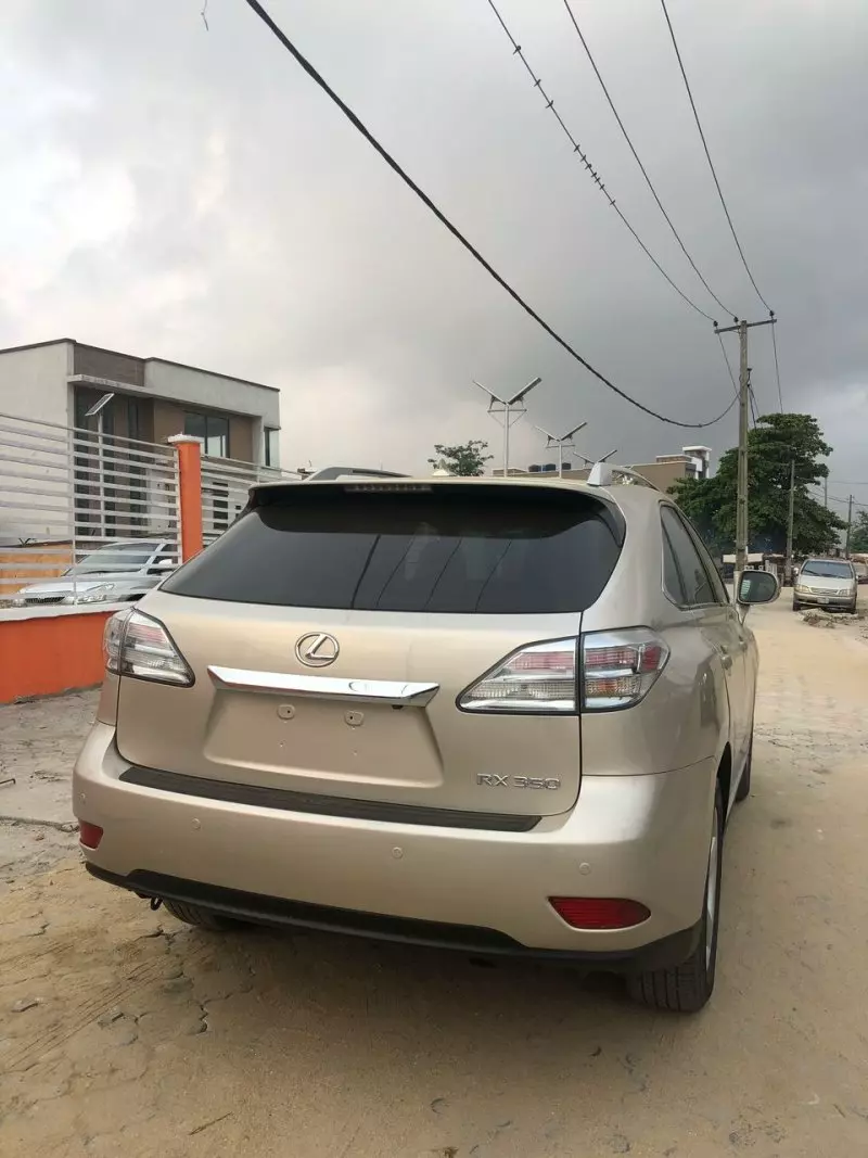 Lexus RX 350   - 2012