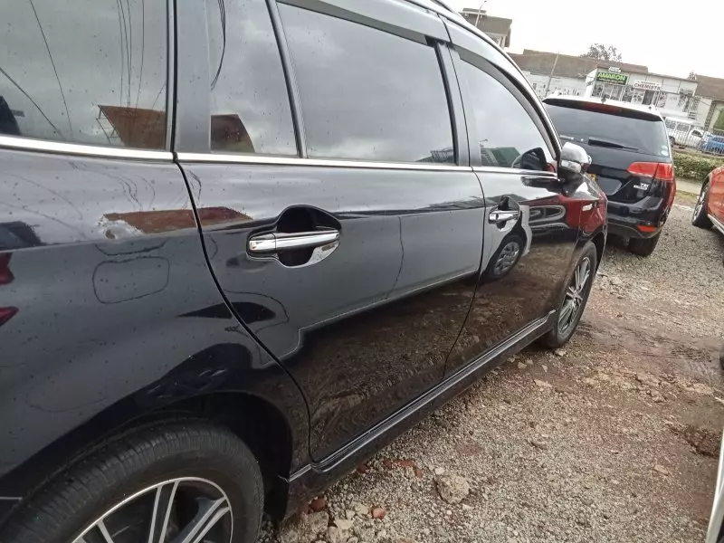 Toyota Fielder hybrid    - 2015