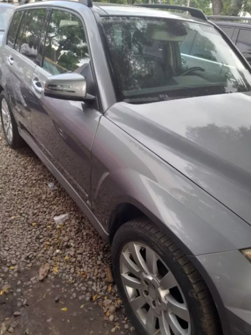 Mercedes-Benz GLK 300   - 2012