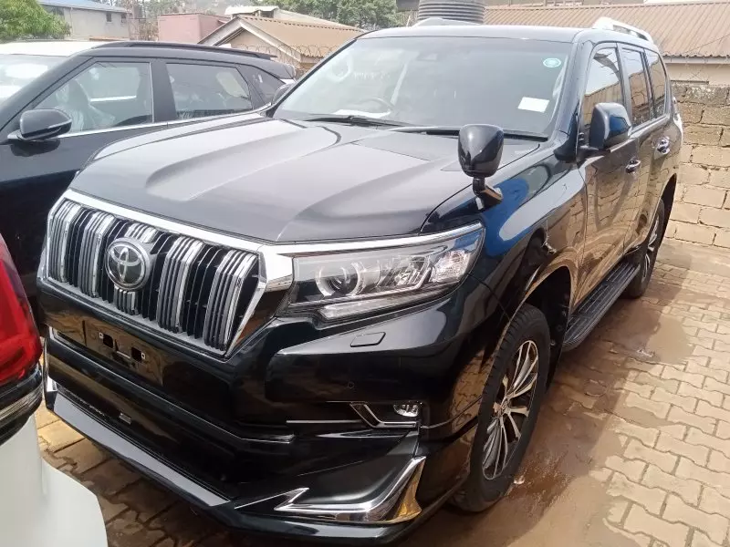 Toyota Landcruiser Prado   - 2018