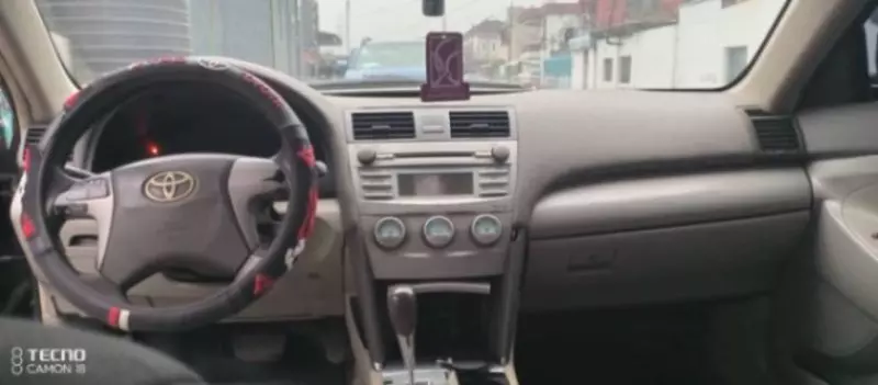 Toyota Camry   - 2007