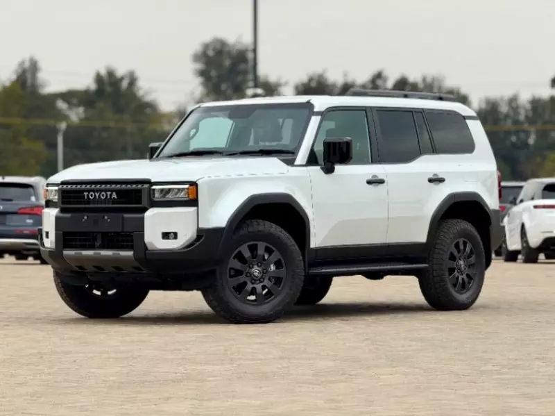 Toyota Land Cruiser Prado   - 2024