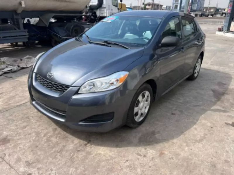 Toyota Corolla Matrix   - 2010