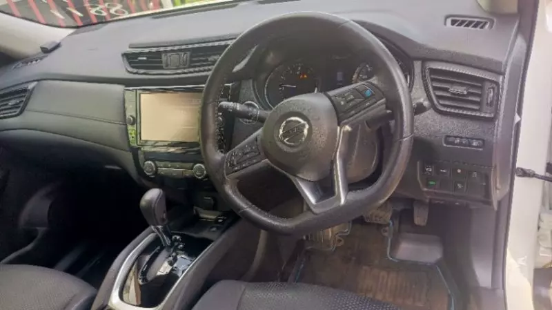 Nissan X-Trail   - 2018