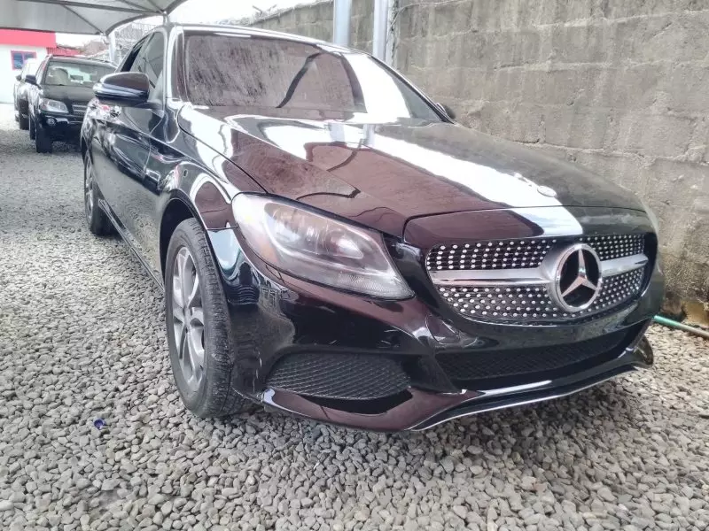 Mercedes-Benz C 300   - 2017