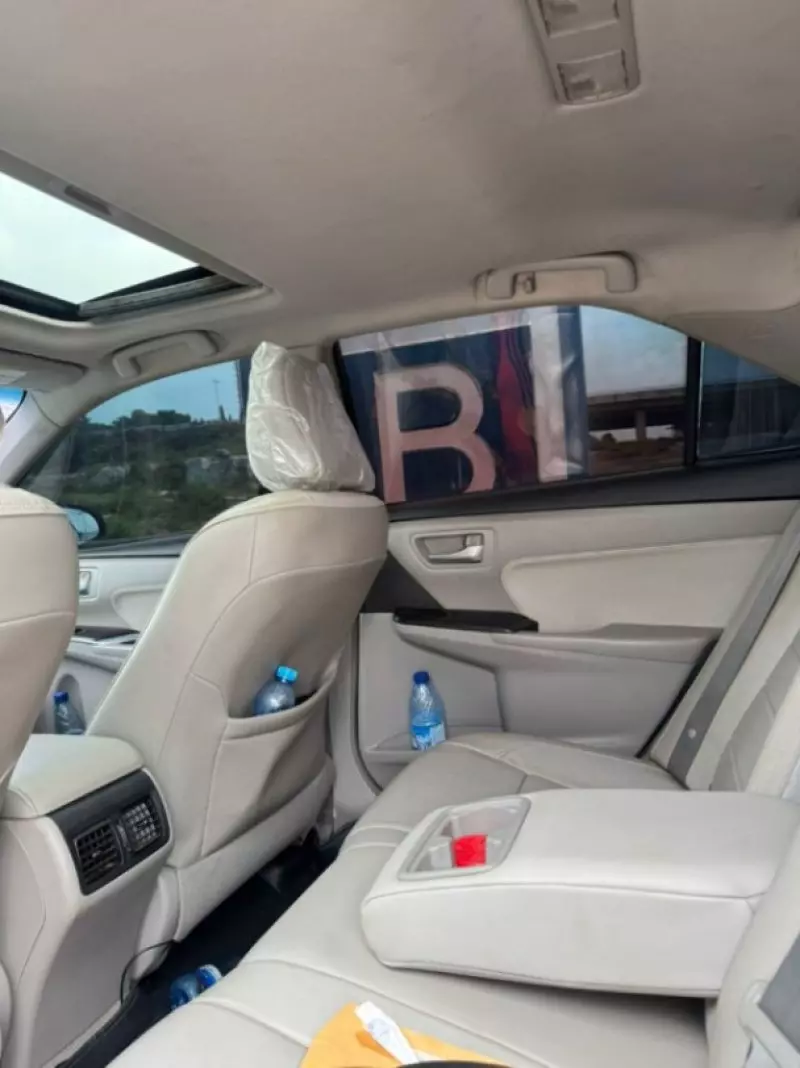 Toyota Camry   - 2015