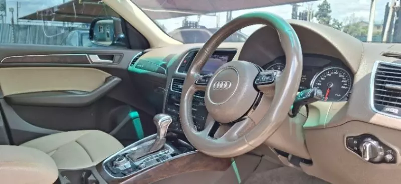 Audi Q5   - 2015