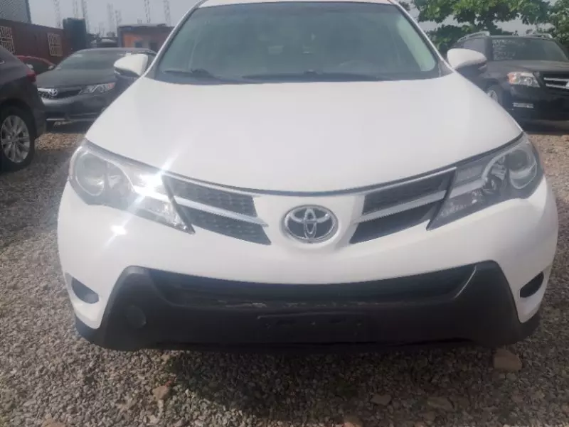 Toyota Rav4   - 2013