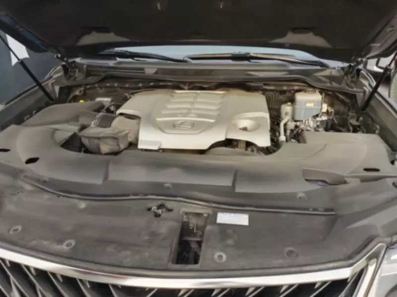 Lexus LX 570   - 2018