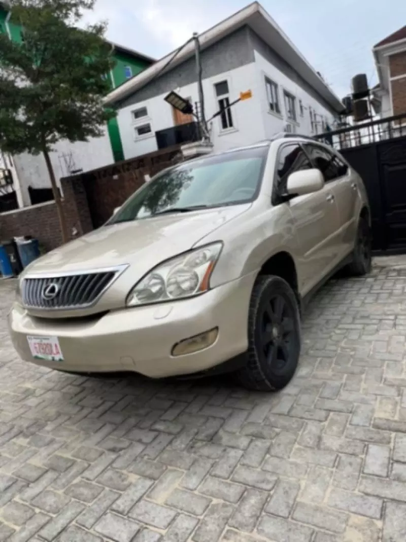 Lexus RX 350H   - 2010