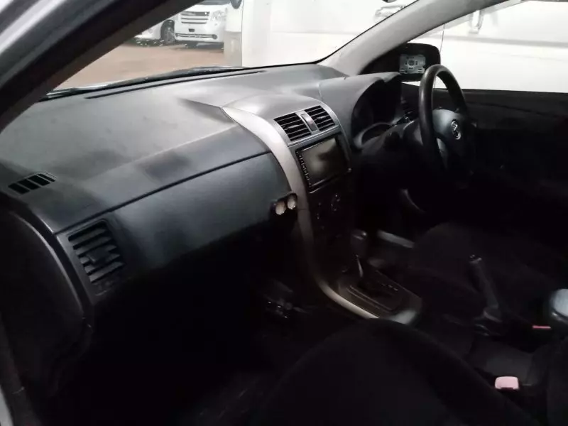 Toyota Fielder    - 2009