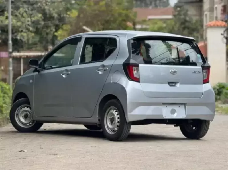 Daihatsu Mira    - 2018