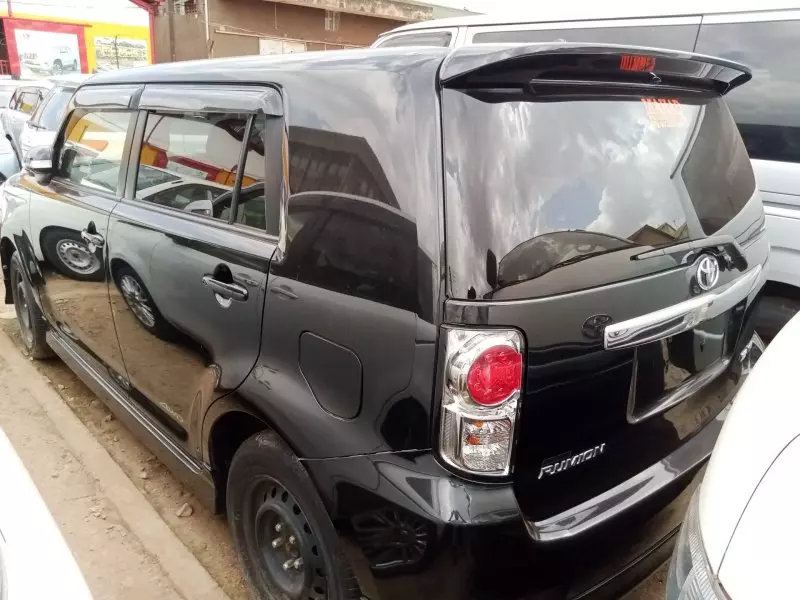 Toyota Rumion   - 2011