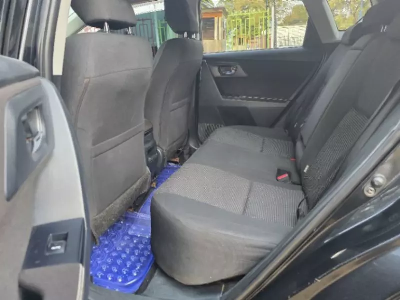 Toyota Auris   - 2013