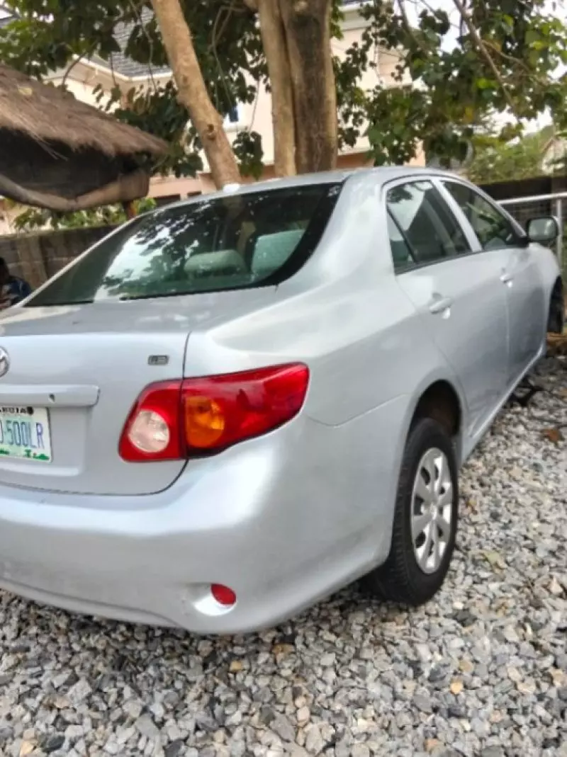 Toyota Corolla   - 2013