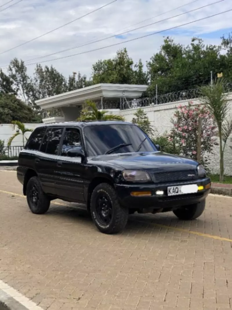 Toyota RAV 4   - 1996