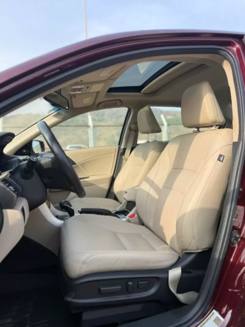 Honda Accord   - 2016